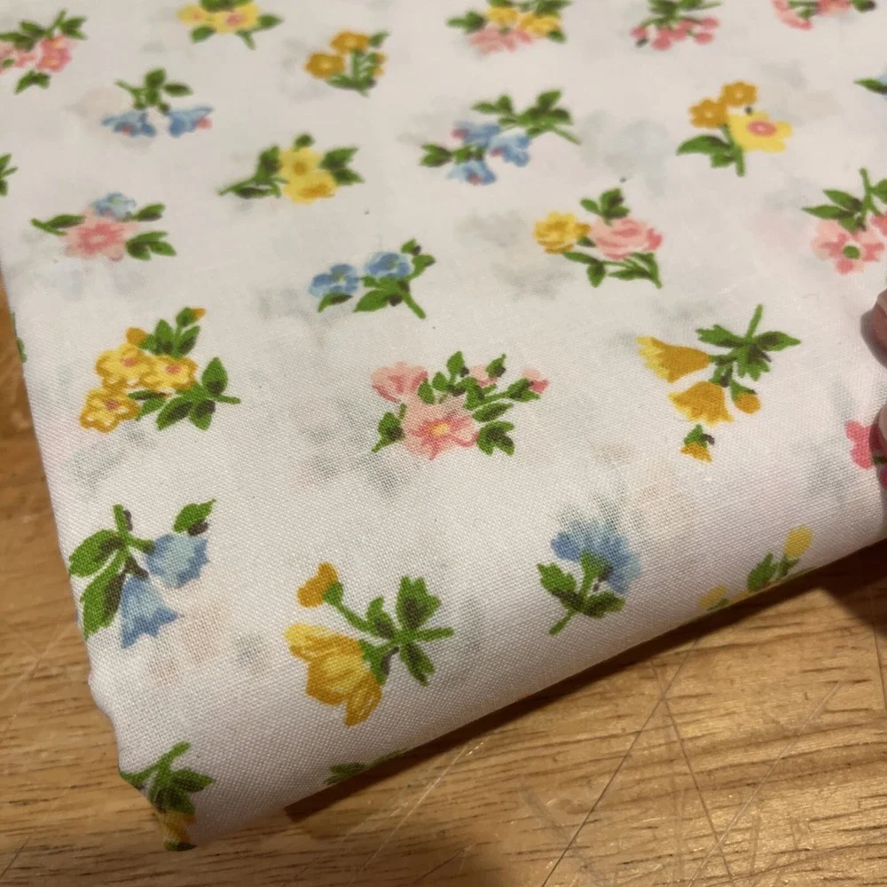 Vintage JCPenney Spring Floral Flat Twin‎ Sheet Cotton Blend Small Flowers